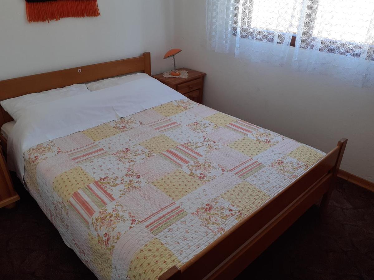 Apartment Simunec Malinska Buitenkant foto