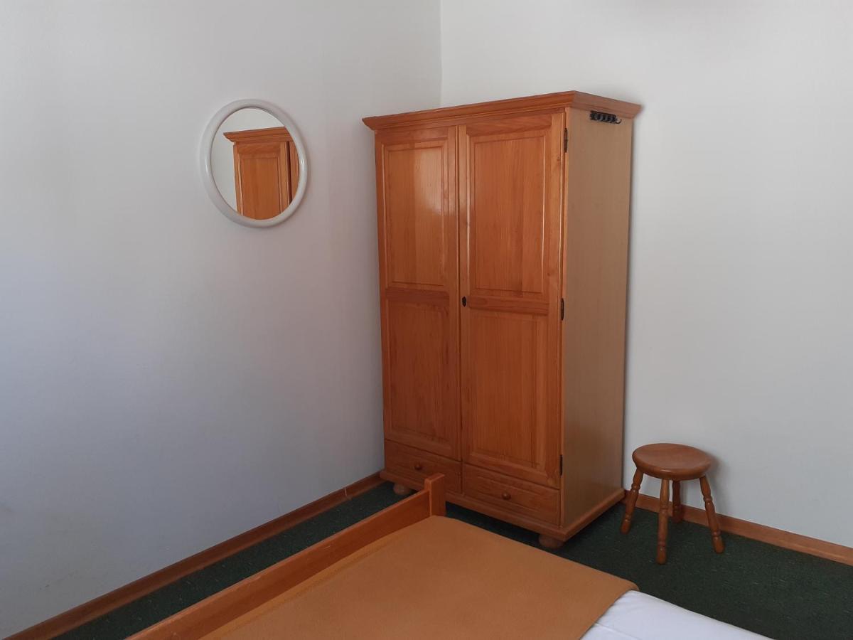 Apartment Simunec Malinska Buitenkant foto